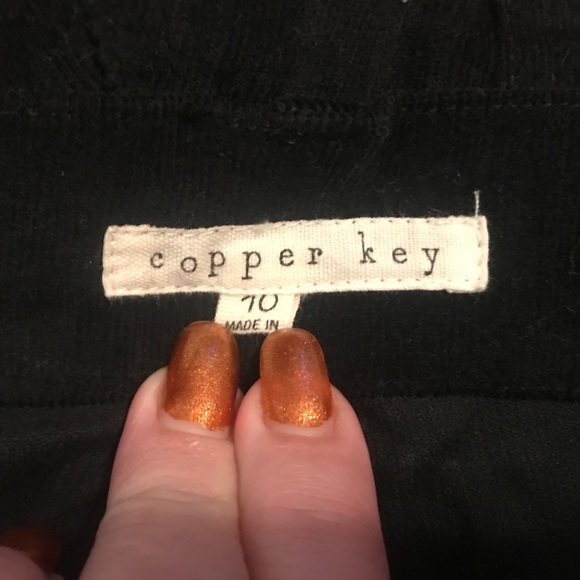 ⚜️ Copper Key Black Corduroy Pants - Picture 2 of 6